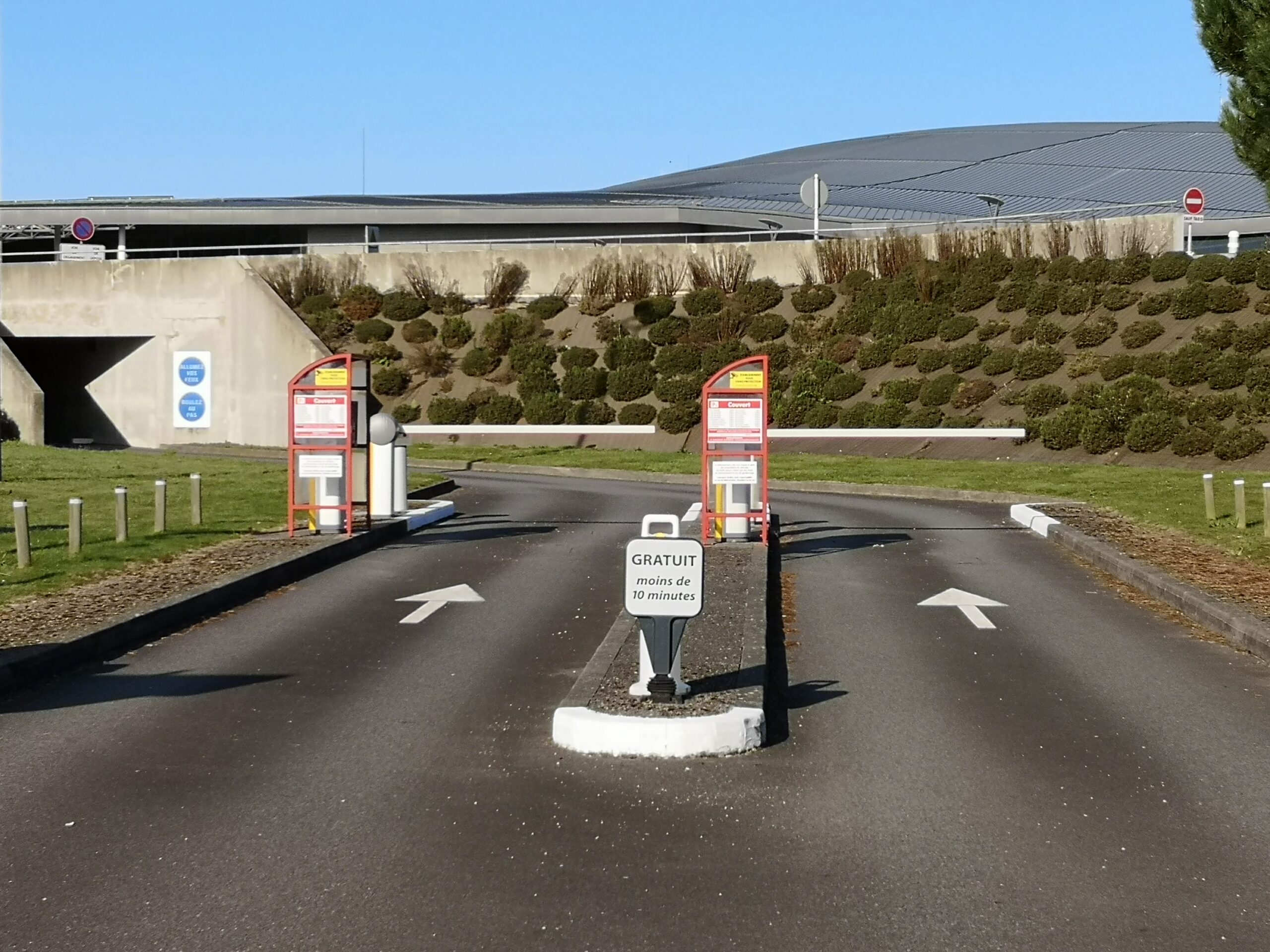 parking aeroport gratuit