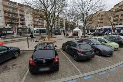 parking st exupery longue duree