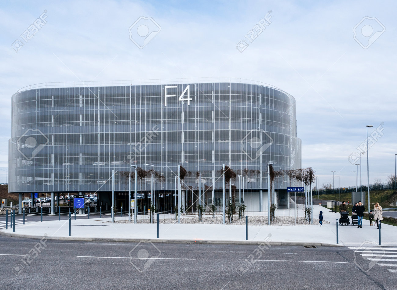 parking basel airport suisse